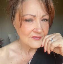 What color looks best with my Floors