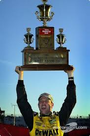 Jimmie johnson był drugi, za kensethem o 90 punktów. Rockingham Ii Nascar Cup Schedule News Updates And More