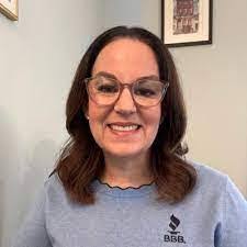 Melanie Mcgovern's Instagram, Twitter & Facebook