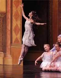 Tutusandpirouettes Ballet Blog Ballet Images Ballerina Dancing