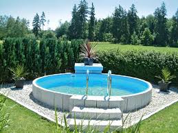 Pool Mit Holzumrandung Schwimmbadzubeh R Aus W Llersdorf N He Baden Pool Verkleidung Bauen Oberirdische Pools Gartenpools Pool Im Garten