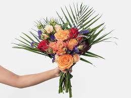 Shipments generally take around five business days from order to delivery for arrangements to be made, shipped, and received. The 19 Best Options For Flower Delivery In Chicago 2021