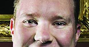 New executive director for Warren-Newport Library District