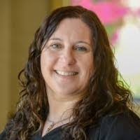 Stacey Hahn's Instagram, Twitter & Facebook