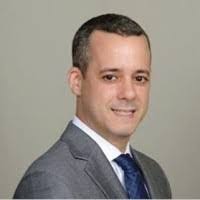 Alexandra Landa's Instagram, Twitter & Facebook