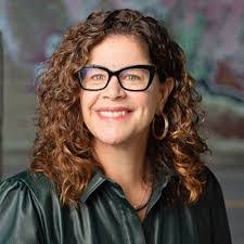 Sandra Bauman's Instagram, Twitter & Facebook