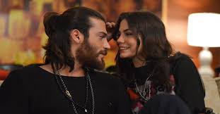 Demet özdemir ve can yaman eğer iyi bir çift mesajı verebilirler ve izleyici de onları bir birine yakıştırırsa erkenci kuş dizisi 2018 yazının en başarılı dizileri arasında yer alabilir. Demet Ozdemir Ile Can Yaman Aski Hakkinda Bomba Aciklama Galeri Takvim