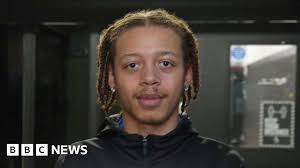 Stop and search: Young people help the Met build new charter