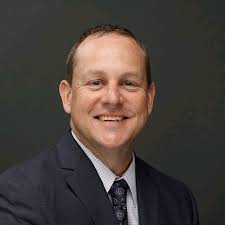 Kevin Brandenburg's Instagram, Twitter & Facebook