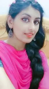 Mehak Seth💕 (@wordsaholic_maiden)