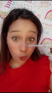 Liz Leal (@lizleal1)