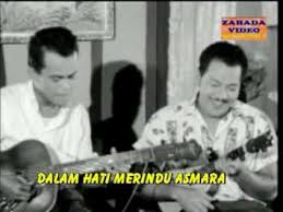 Antara dua darjat — données clés titre original antara dua darjat réalisation p. Alunan Biola P Ramlee Original Dari Filem Antara Dua Darjat Lyrics By Zahada Video Youtube