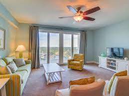 Charming Lakefront Condo With A Shared Pool And Hot Tub Plus Golf On Site Laketown Wharf 1937 Our Calendar House Rental Fl Vacations Spacious Living Room