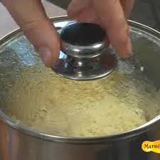 Cuire De La Semoule De Couscous Cuire De La Semoule Semoule Couscous Recette A Base De Semoule
