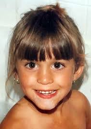 Kim Currier's Instagram, Twitter & Facebook