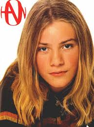 Well I feel old! Taylor Hanson (from Hanson) has 7 kids and here is a pic  of him with 3 of them. 🖤