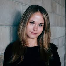 Angela Yardley's Instagram, Twitter & Facebook