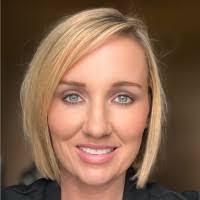 Mandy Barr's Instagram, Twitter & Facebook