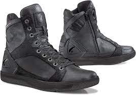 Amazon.com: Forma Hyper Boots (Black, Size 44 EU/Size 10 US) : Clothing,  Shoes & Jewelry