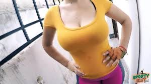 มหากาพย์ตูดใหญ่รอบที่มีเอวเล็กและกลีบหี omg! | xHamster