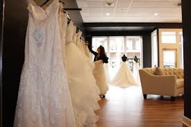 Thornbury Brides Modern Bridal Shopping For The Classic Bride New Bern Nc Www Thornburybrides Com Modern Bridal Bridal Shop Bride