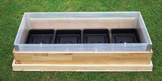 The size is 4' x 2' 6 x 8.5 (122cm x 76 cm x 22 cm). Tortoise Trust Web Building A Tortoise Table