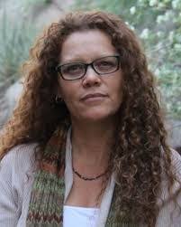 Angela Tapp's Instagram, Twitter & Facebook