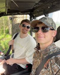 high tides and good vibes