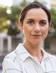 EXECUTIVE EDUCATION AND GRADUATE PROGRAMS FOR WORKING PROFESSIONALS