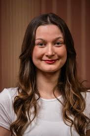 MEET THE CAST Imogen Evans: RAQUEL SCRIMMETT Imogen has been acting since  the age of 9 and graduated from Newcastle College University last year with  a 1st Class Honours in BA Musical