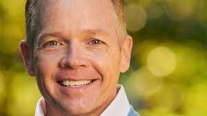 Dean Ito's Instagram, Twitter & Facebook