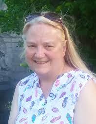 Barbara Booher's Instagram, Twitter & Facebook