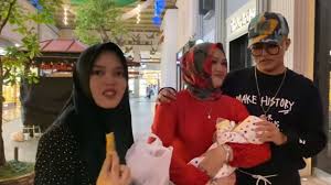 Nathalie holscher viral istri sule video syur 20 detik. Teddy Akhirnya Ungkap Kapan Nikahi Lina Mantan Istri Sule