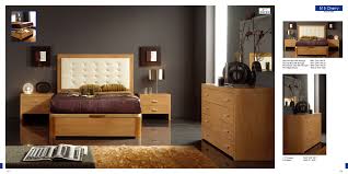 You can go with just a few pieces or create more elaborate bedroom designs by adding chests, armoires, and bedroom. King Light Wood Bedroom Set Bedroom Set Up
