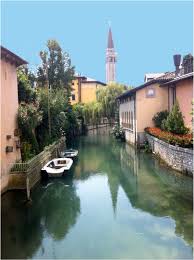 We will walk the streets together and stroll along the beautiful river livenza as i point out places of. Sacile Friaul Foto Bild Europe Italy Vatican City S Marino Italy Bilder Auf Fotocommunity