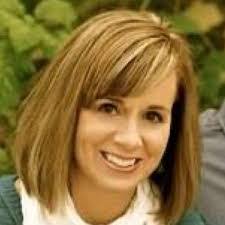 Jennifer Rydzewski's Instagram, Twitter & Facebook