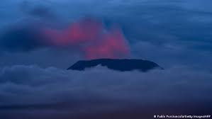 Nyiragongo's deadliest eruption took place in 1977. Lvrq Gq2rwo0pm