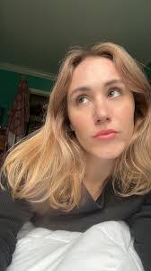 Katelyn Dempsey's Instagram, Twitter & Facebook