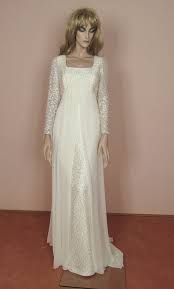 Trova gli abiti da sposa economici meno di 100€ da design semplice allo stile affascinante a milanoo. Pin Su Kostum Elb Werbespot