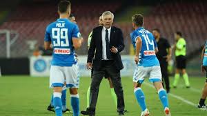 Carlo ancelotti ist einer der erfolgreichsten in carlo ancelottis buch quiet leadership kommen auch einige ehemalige weggefährten (spieler. Konig Carlo Ancelotti Zeigt Es Hoeness Co