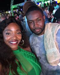 Not me getting misty eyed while posting 🥹🫶🏽💚🇹🇹! The older I get the  more I understand just how rare the love of my family is.  #HappyNationalSiblingsDay Some of my favorite people in