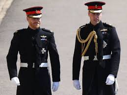 In Dieser Uniform Heiratet Prinz Harry Seine Meghan Trend Magazin Prinz Harry Hochzeit Prinz Harry Konigliche Hochzeit