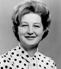 Fern Collins's Instagram, Twitter & Facebook