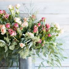 Cheap cut flowers near me. How To Arrange Flowers 6 Diy Floral Arrangements Architectural Digest