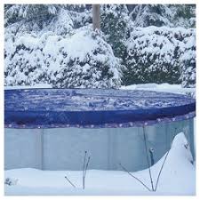 Couverture filet plus souple et maniable laissant passer l'eau de pluie tout en retenant les feuilles et autres impuretés. Bache D Hivernage Pour Piscine Hors Sol Piscine Center Net