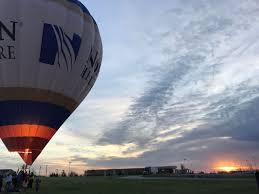 All of their pilots are faa commercially approved and have more than 10,000 hours of combined experience. Cancer Patient Given Hot Air Balloon Ride Around Louisville