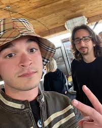 Cider? I hardly know her