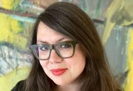 Emily Crews's Instagram, Twitter & Facebook