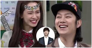 On december 14, the agencies of song ji hyo and kim jong kook respectively confirmed the departure of the two artists from the sbs variety show, running on the same day, kim jong kook's company also made an official announcement: Song Ji Hyo Couldn T Contain Her Rage After Her Rumors With Kim Jong Kook Were Brought Up By Super Junior S Heechul Koreaboo