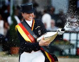 2,707 likes · 3 talking about this. Dorothee Schneider Schindlhof